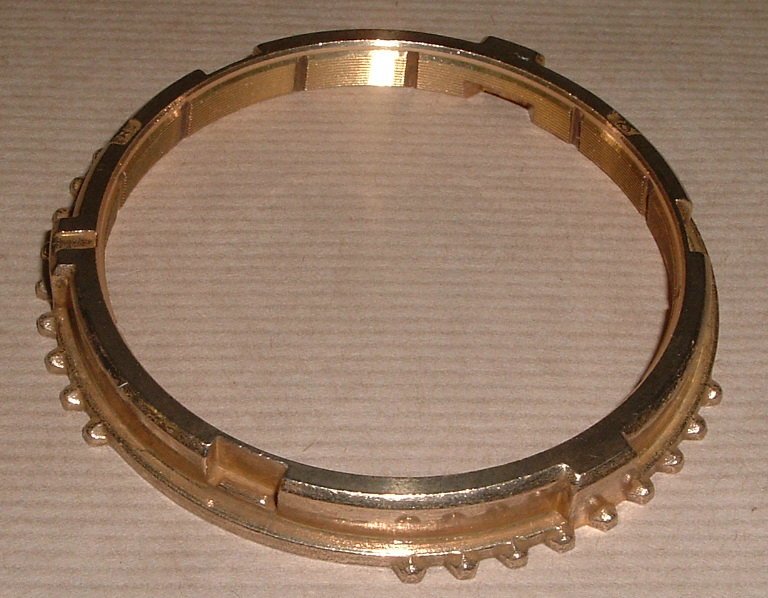 Nissan synkring
